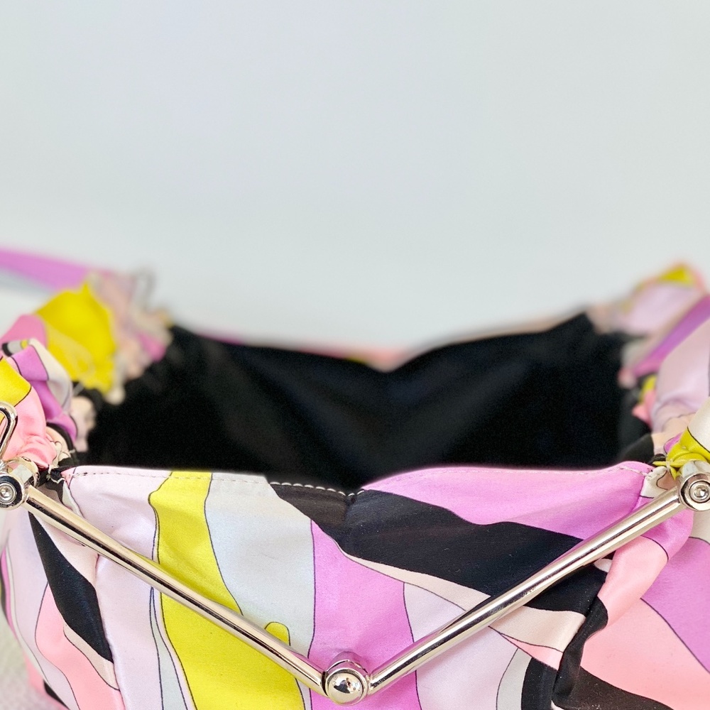 SOLD: Emilio Pucci Silk Vintage Handbag - Picture 4 of 15